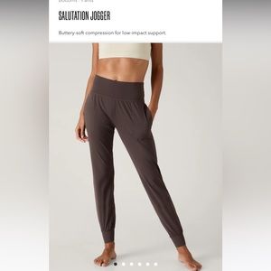 NWTs Athleta Salutation Jogger XS in shale